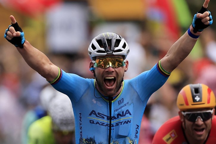 Cavendish a dépassé Merckx avec une 35e victoire d'étape sur le Tour © KEYSTONE/EPA/GUILLAUME HORCAJUELO
