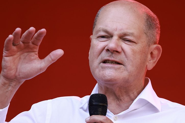 Olaf Scholz a qualifié d'"amers" les résultats des élections en Saxe et en Thuringe, dans l'ex-RDA. © KEYSTONE/EPA/CLEMENS BILAN